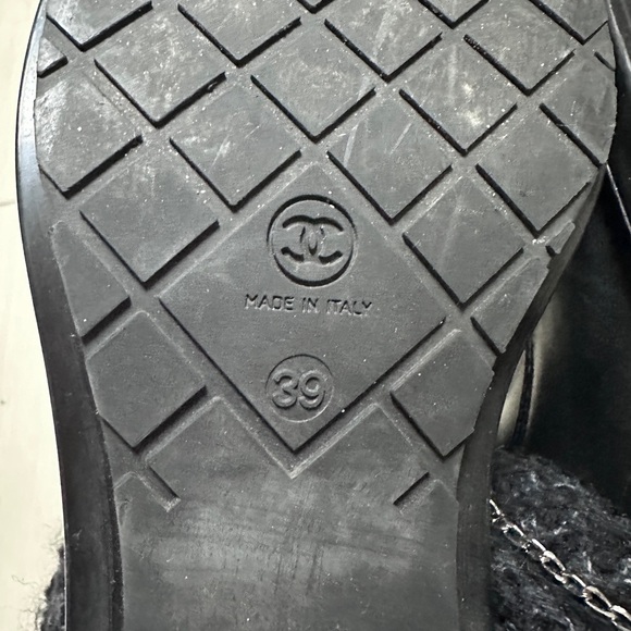 Auth Chanel Black Navy Blue Tweed Boots Socks Boots 39 Women - Picture 14 of 16